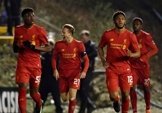 詹姆斯逆天表现再现老将统治力