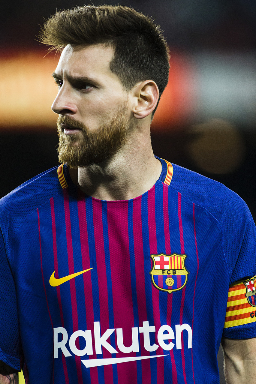 NBA：勇士险胜小牛 库里关键三分救主