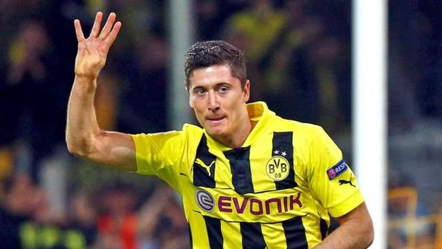 斯通斯伤情未明，曼城欧冠遭遇防线轮换危机