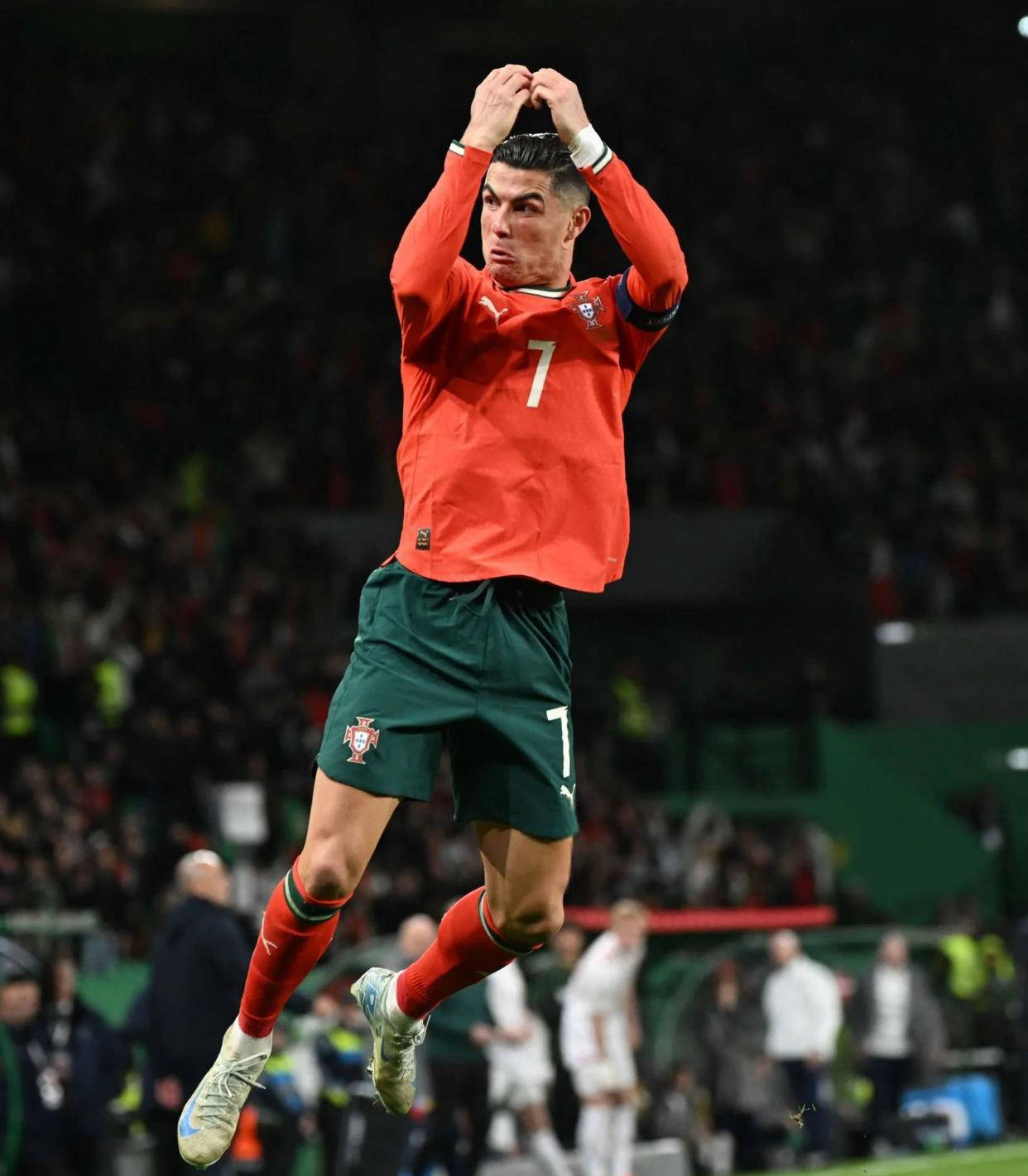 欧冠战报：巴洛贡打入唯一进球，摩纳哥1-0加拉塔萨雷