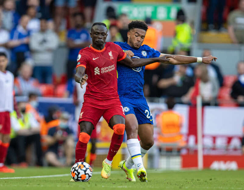 ESPN：曼联计划明年夏窗再引进中场，届时球队将有足够资金