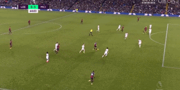 国米赛中年轻球员崛起，老将挣扎，球队面临转型与平衡挑战。