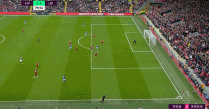 3-2！意大利女排豪取11连胜 埃格努+安娃轮番轰炸 瓦尔加斯26分难救主