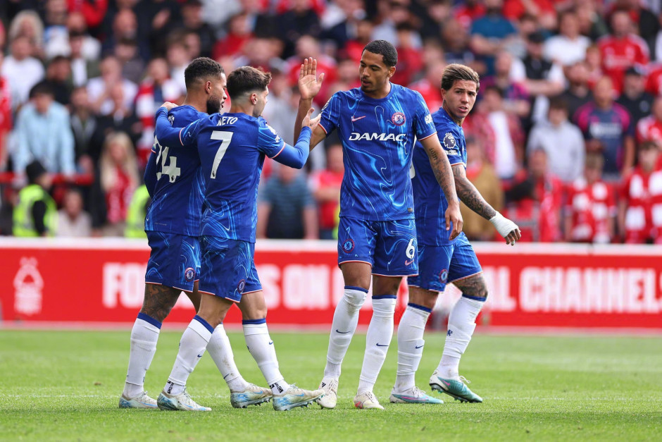 胡梅尔斯：多特中场球员的质量很高，但其风格和特点差异太大